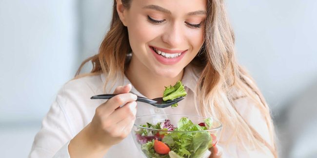 Eating-for-Healthy-Gums–The-Nutrition-That-Supports-Your-Smile Eating for Healthy Gums: The Nutrition That Supports Your Smile